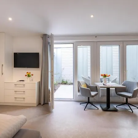 Apartmán Haus Andersen Zwei *